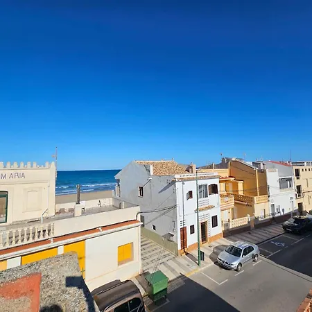 En Primera Linea De Mar Apartmán Oliva